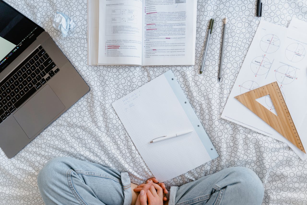 Booste ton avenir après un bac pro commerce